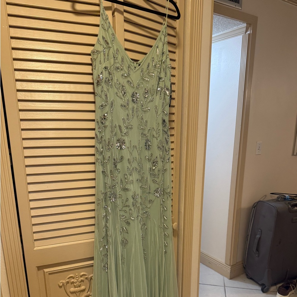 Sage gown size 11/12 new